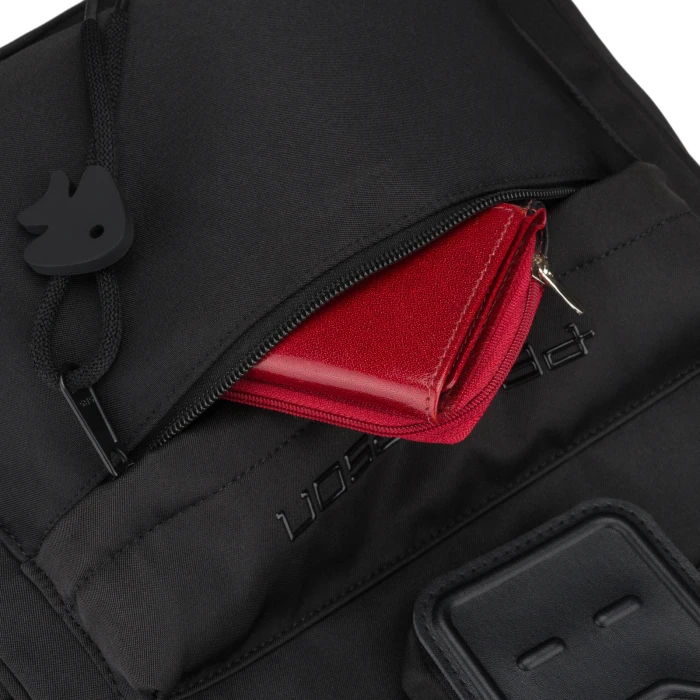 Plecak damski Peterson czarny z miejscem na laptopa – kieszeń przednia na zamek.jpg