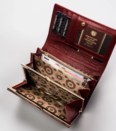 Skórzany portfel damski wężowy wzór Peterson