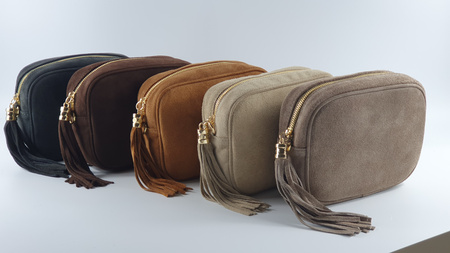 Torebka damska  skóra naturalna zamszowa z chwostem camel