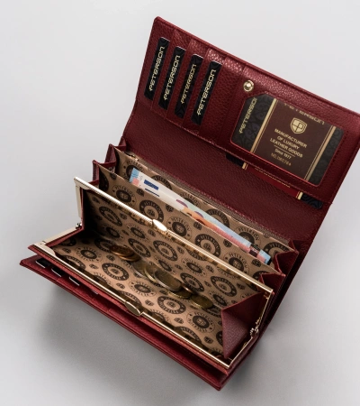 Lakierowany portfel damski wężowy wzór Peterson