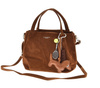 Flora&Co torebka zamszowa damska kuferek brelok piesek camel